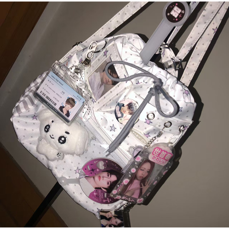 Anime Tote Bag - حقيبة ظهر برباط منقط ذات سعة