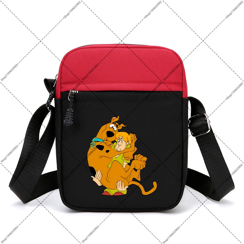 حقائب سكوبي دو كروس بودي للنسا - مراجعة Anime Tote Bag وسعره