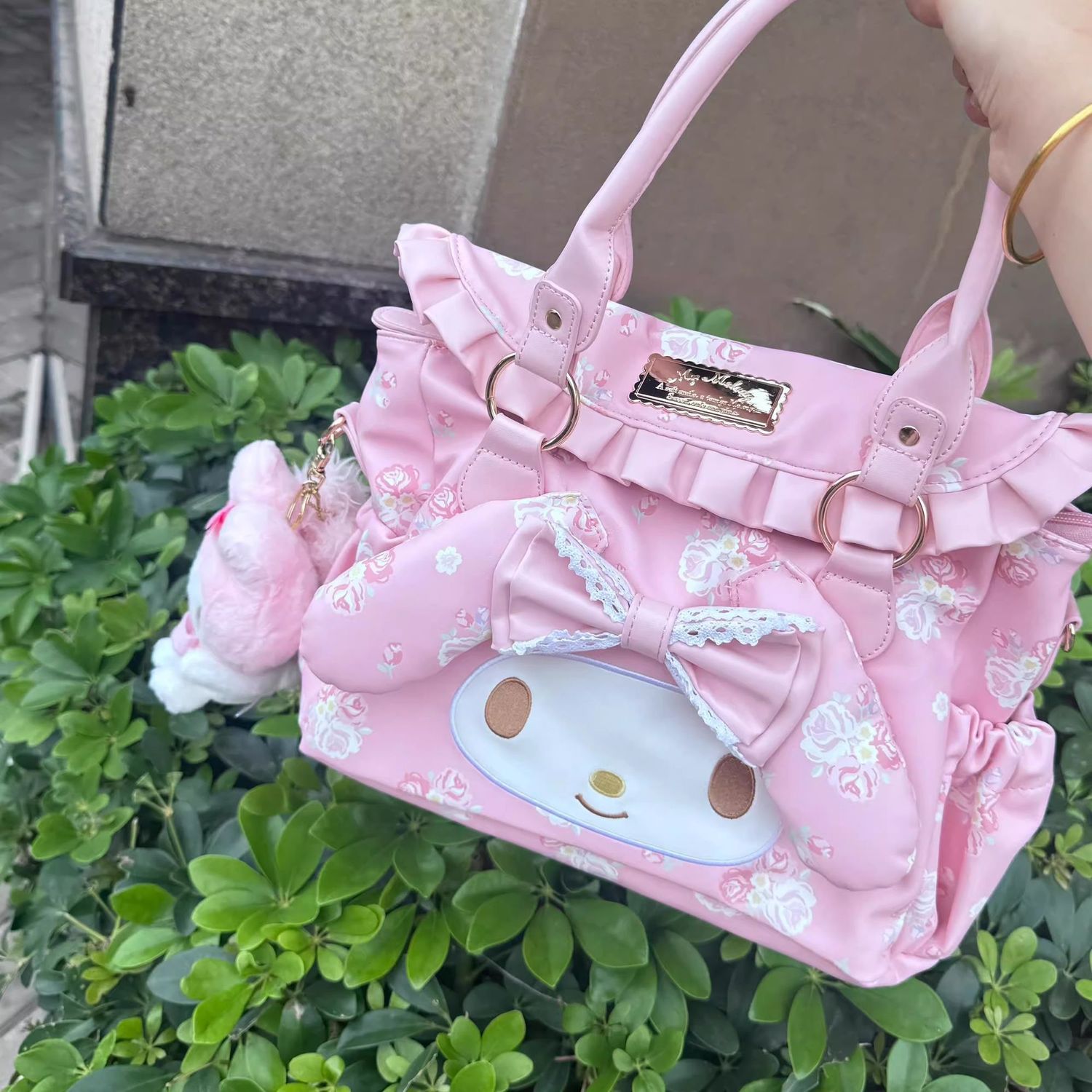 حقيبة كتف كرتونية لطيفة من ماي - مراجعة Anime Tote Bag وسعره