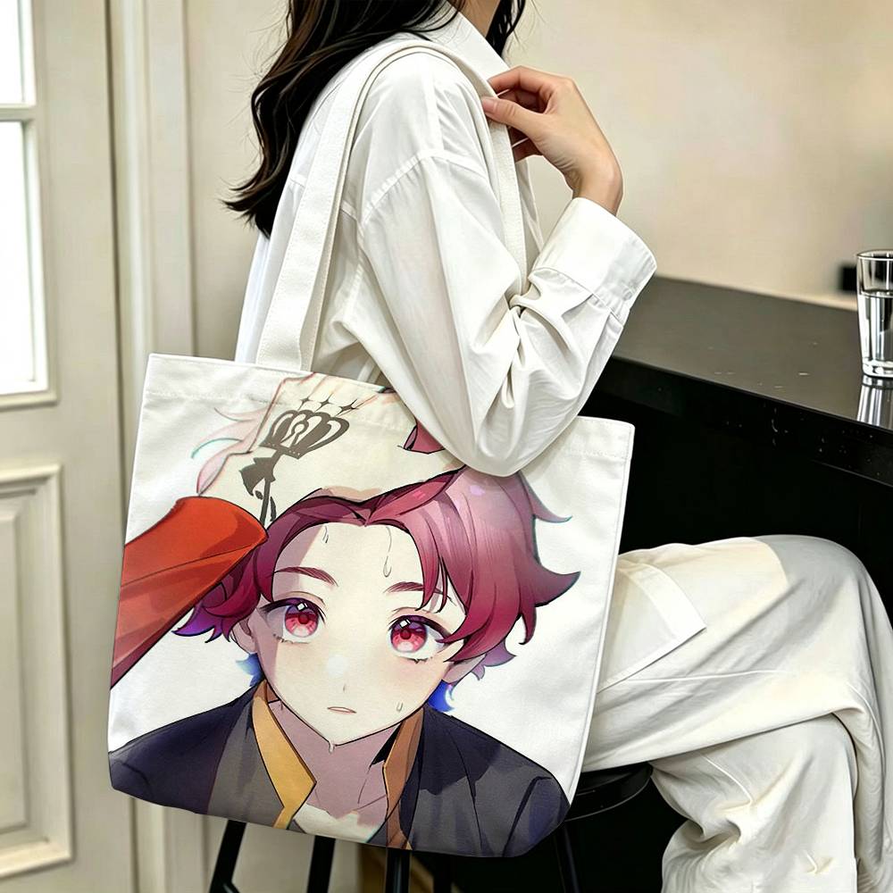 حقيبة قماشية مطبوعة بتصميم أنم - مراجعة Anime Merch Shopping وسعره