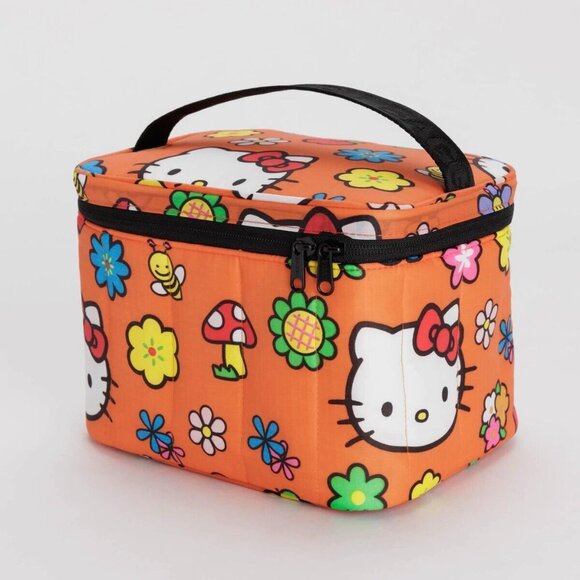 حقيبة سانريو هيلو كيتي العازلة - مراجعة Anime Tote Bag وسعره