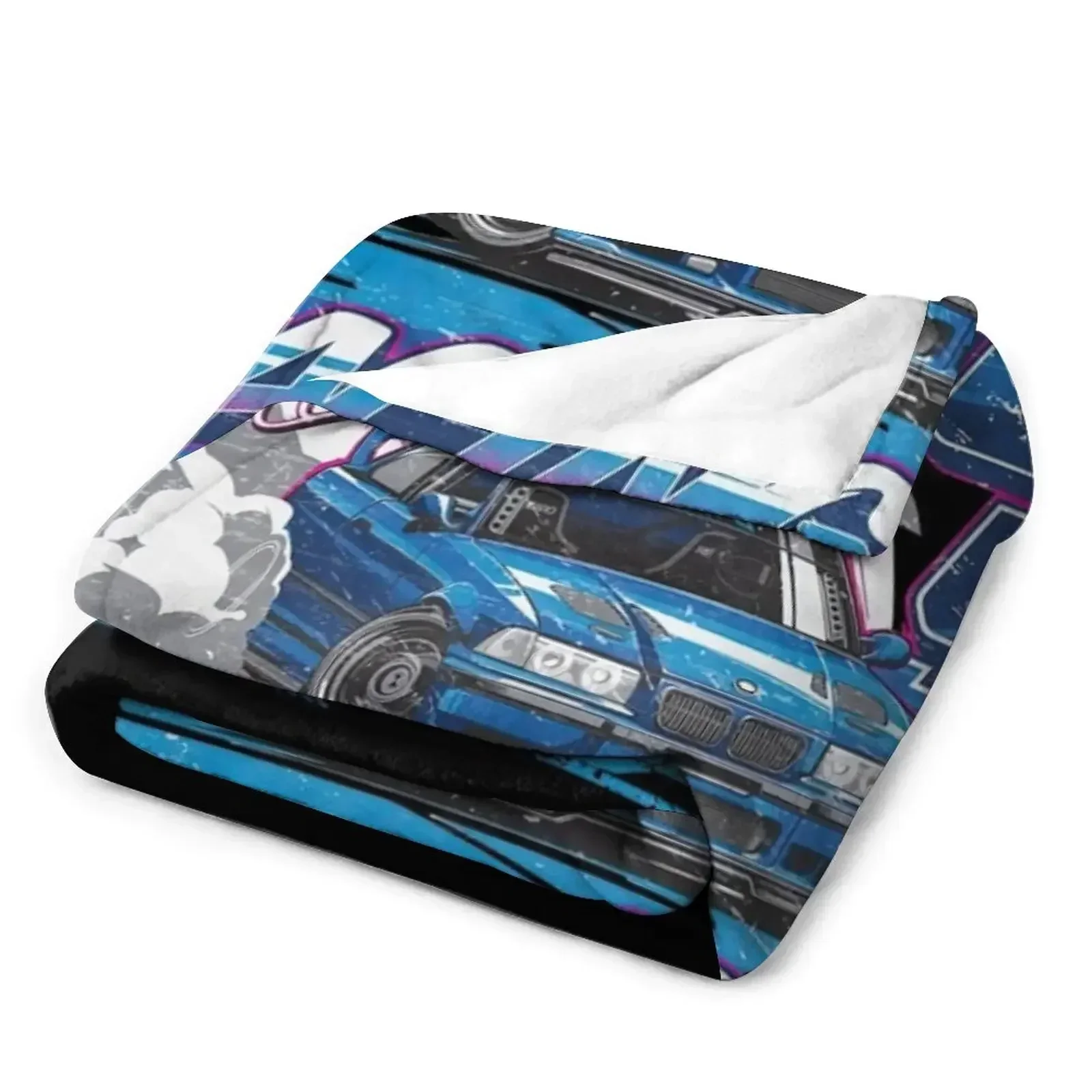 بطانية آدم إلز ميرش E36، لحاف  - مراجعة Anime Merch Ideas وسعره